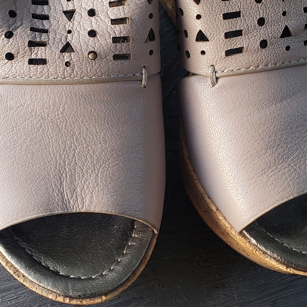 Leather wedge - Picture 4 of 4